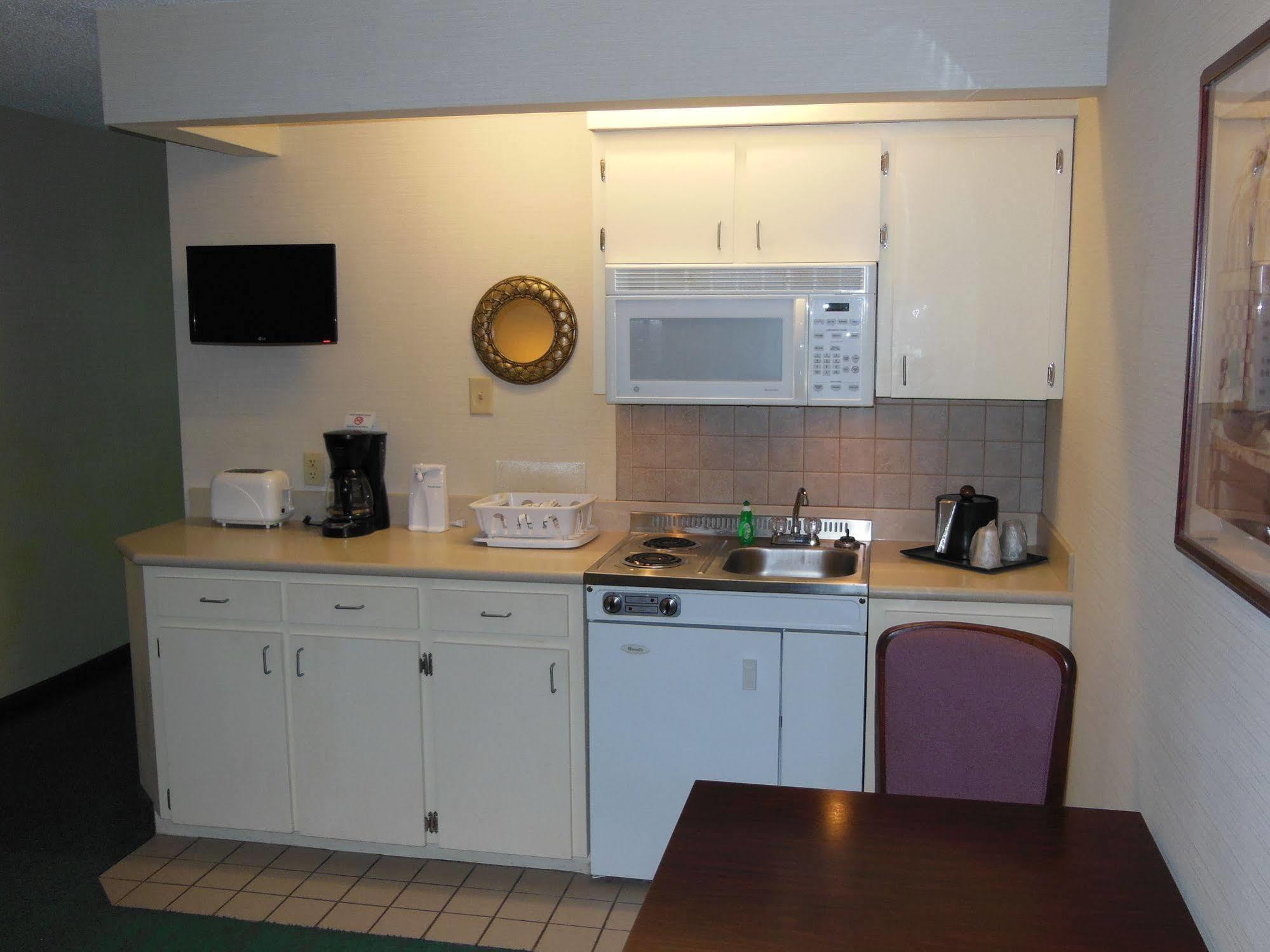 Guest Inn & Suites - Midtown Medical Center Little Rock Exteriör bild